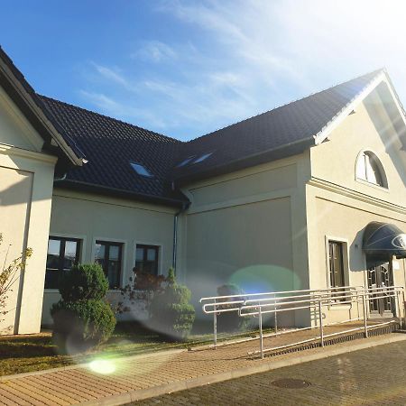 Pokoje Felix Slupsk Exterior photo