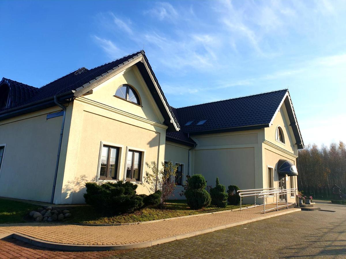Pokoje Felix Slupsk Exterior photo