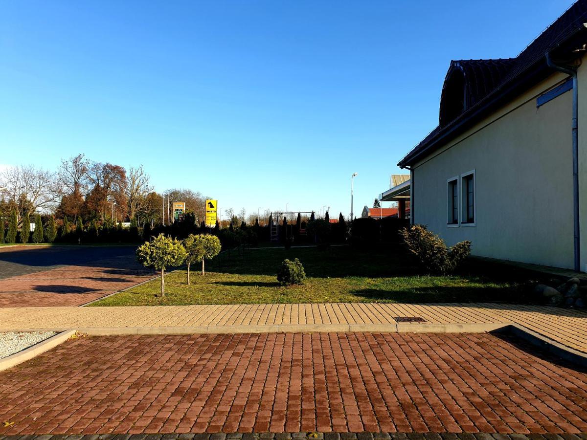 Pokoje Felix Slupsk Exterior photo
